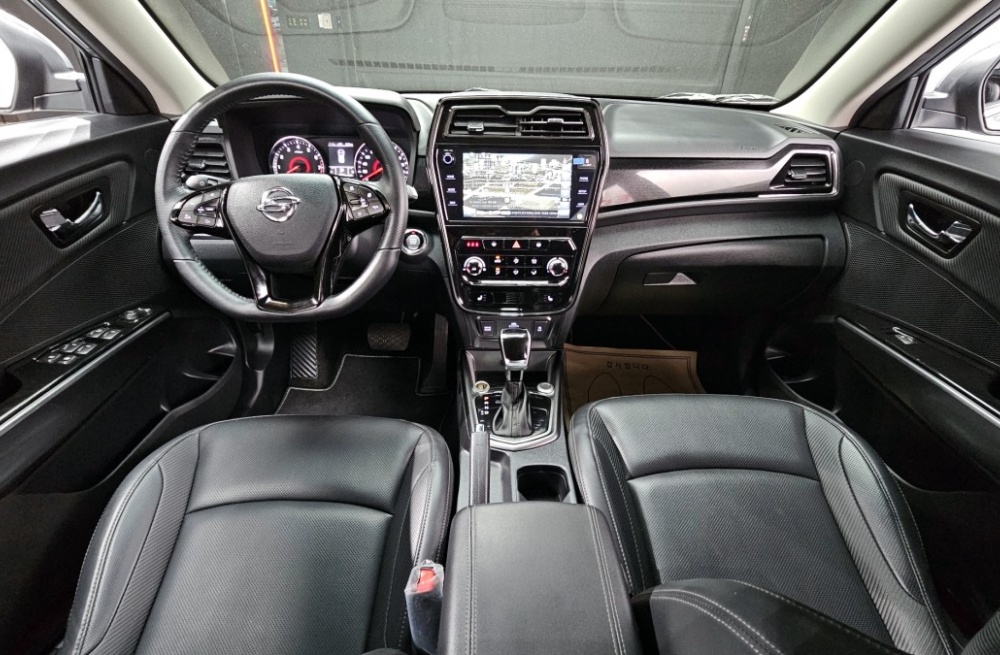 KG Mobility (Ssangyong) Very New Tivoli