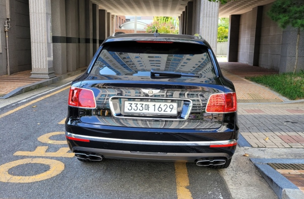 Bentley Bentayga