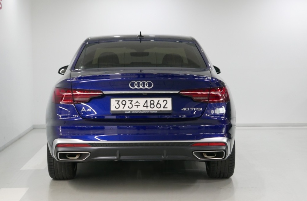 Audi A4 (B9)