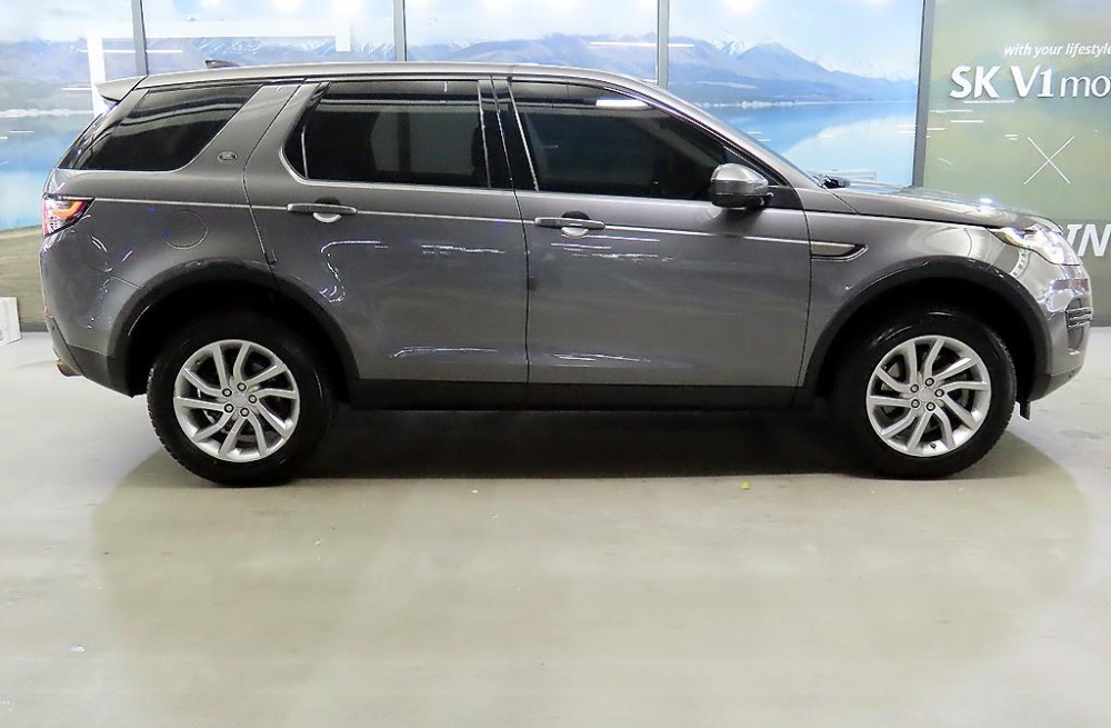 Land rover discovery sport