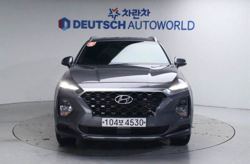 Hyundai Santa Fe TM