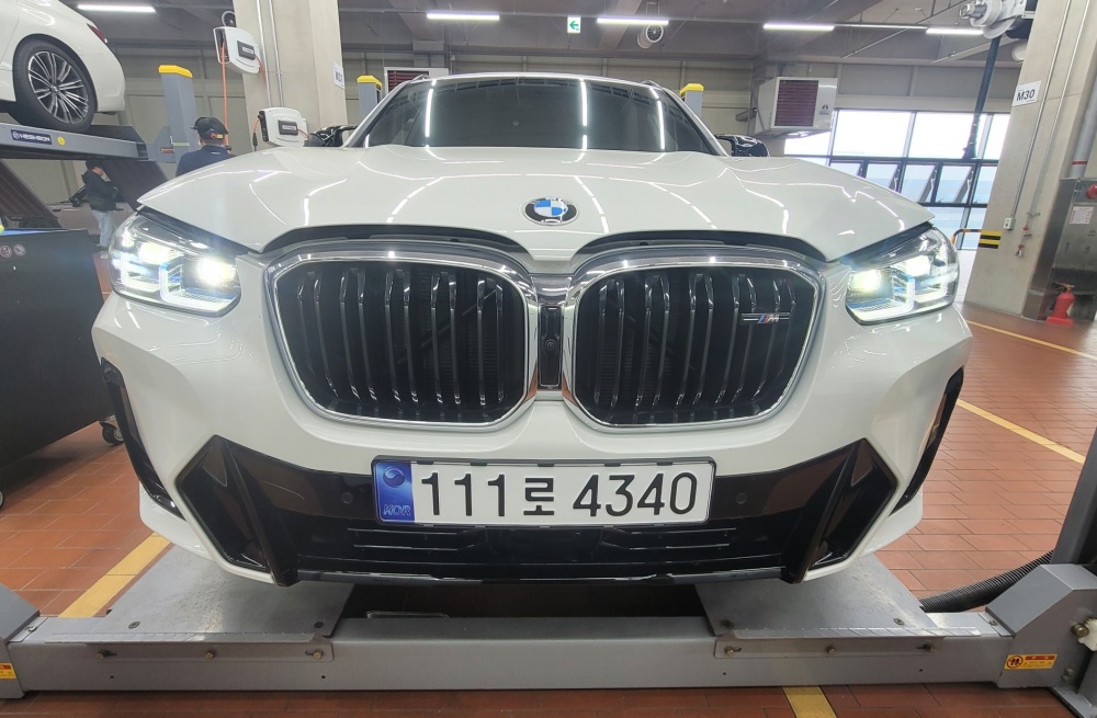 BMW X4 (G02)