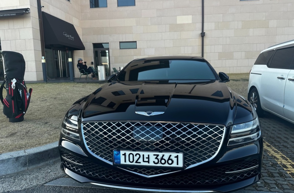 Genesis G80 (RG3)