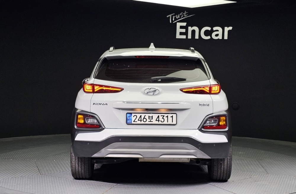 Hyundai kona hybrid