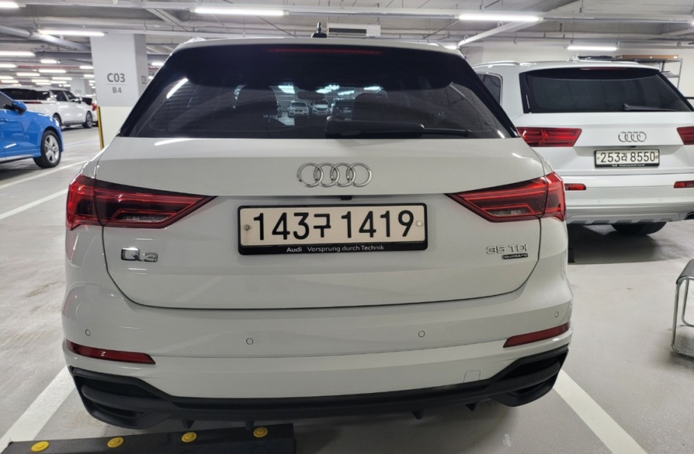 Audi Q3 (F3)