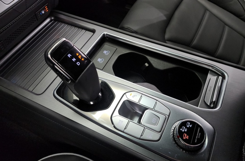 KG Mobility (Ssangyong) Rexton New Arena