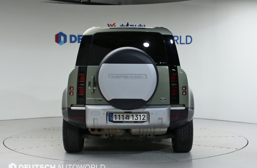 Land rover Defender (L663)