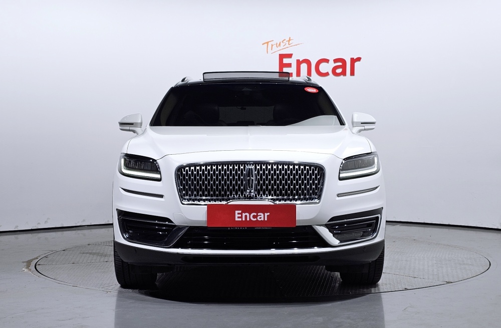 Lincoln Nautilus 1st generation