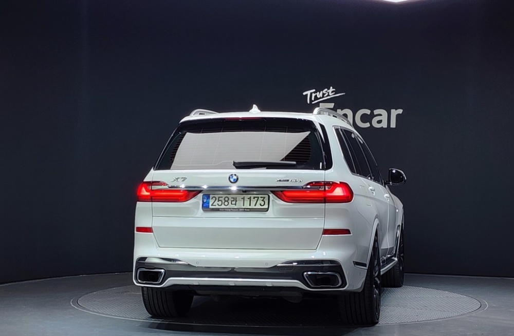 BMW X7 (G07)