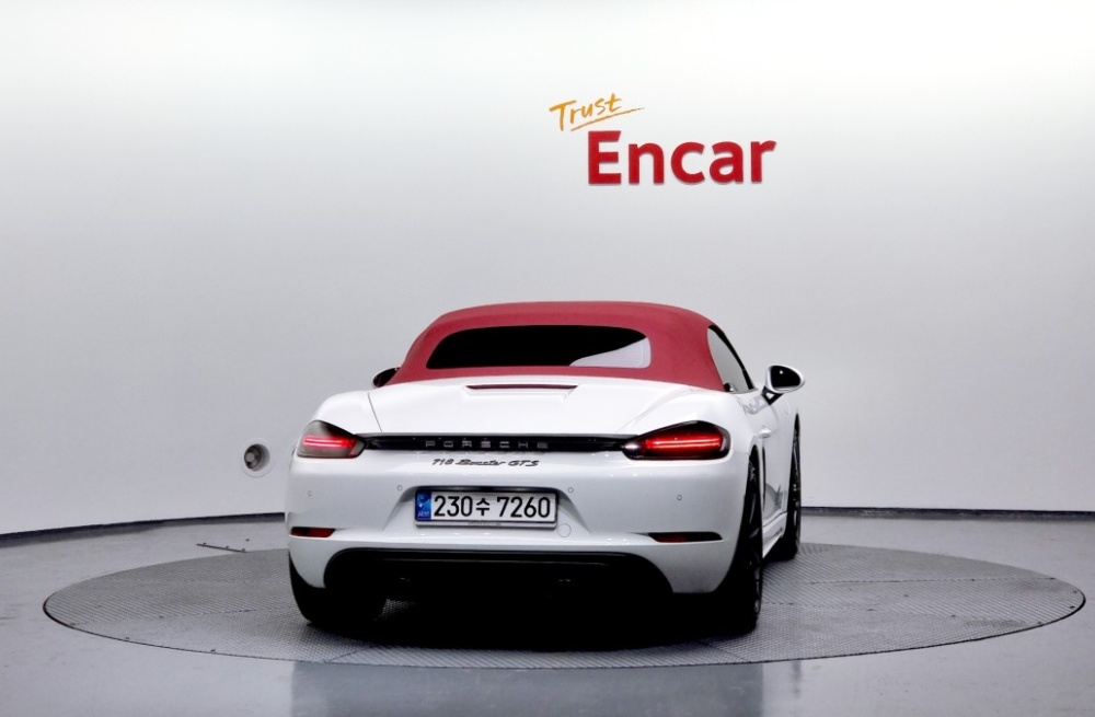 Porsche 718 boxster