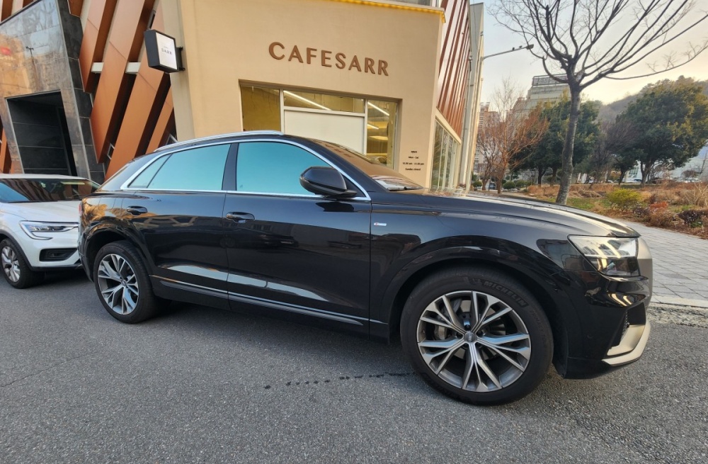 Audi Q8 (4M)
