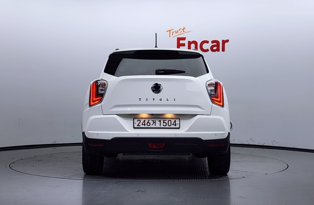KG Mobility (Ssangyong) Very New Tivoli