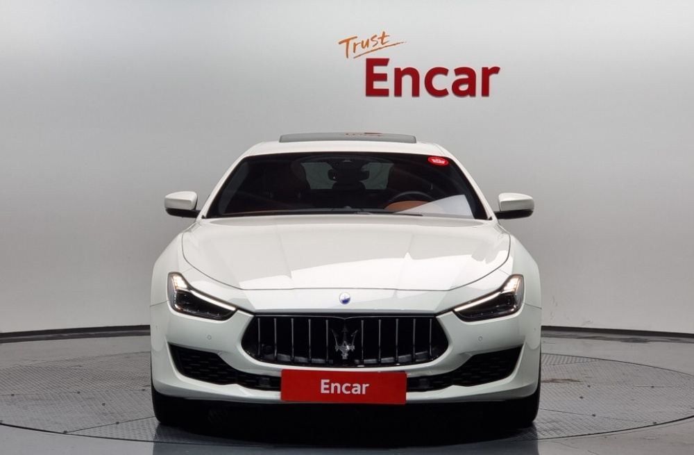 Maserati Ghibli