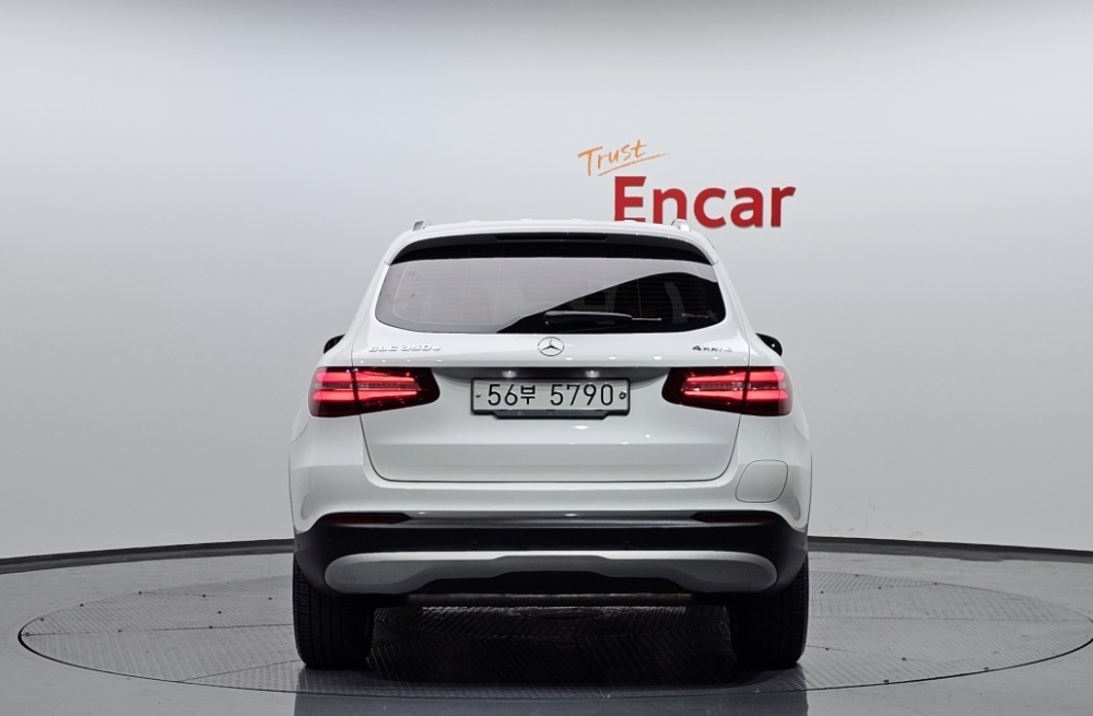 Mercedes-Benz GLC-Class X253