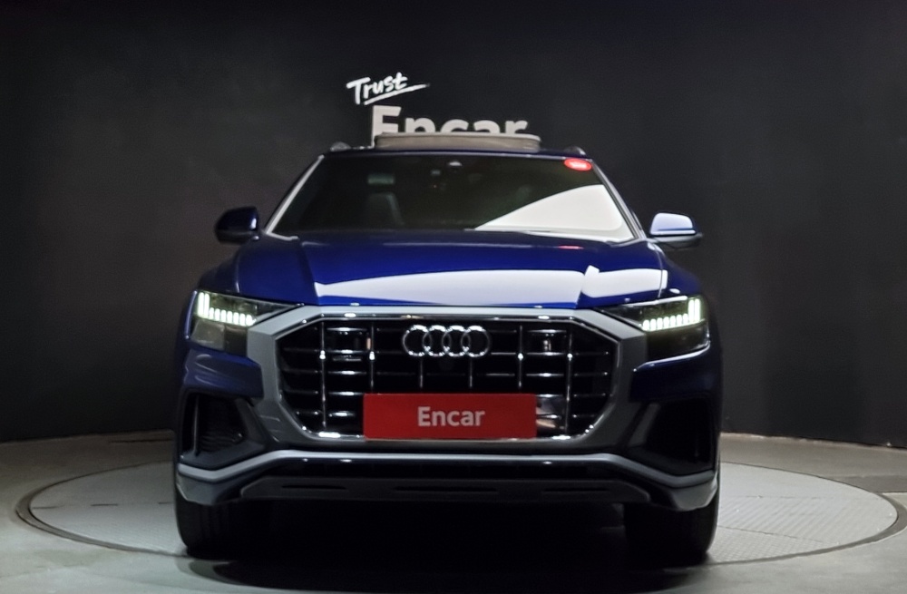 Audi Q8 (4M)