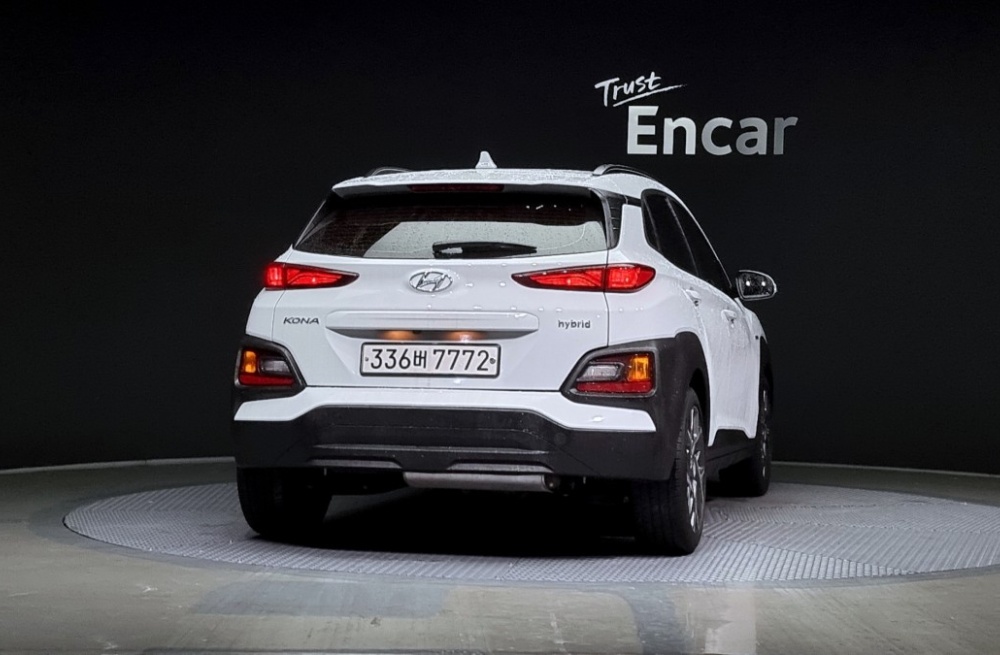 Hyundai kona hybrid