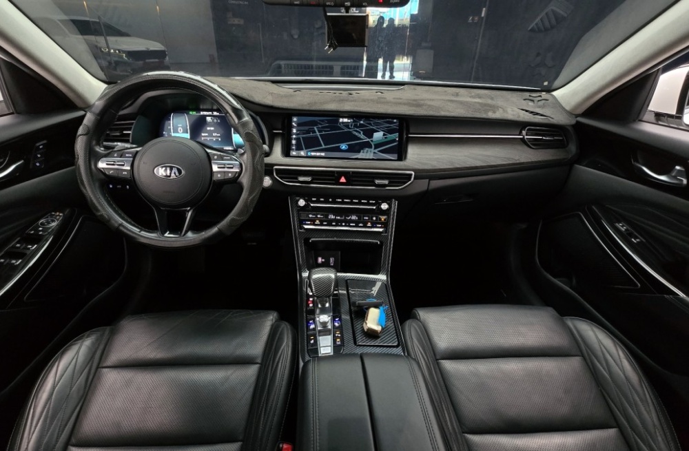Kia K7 Premier