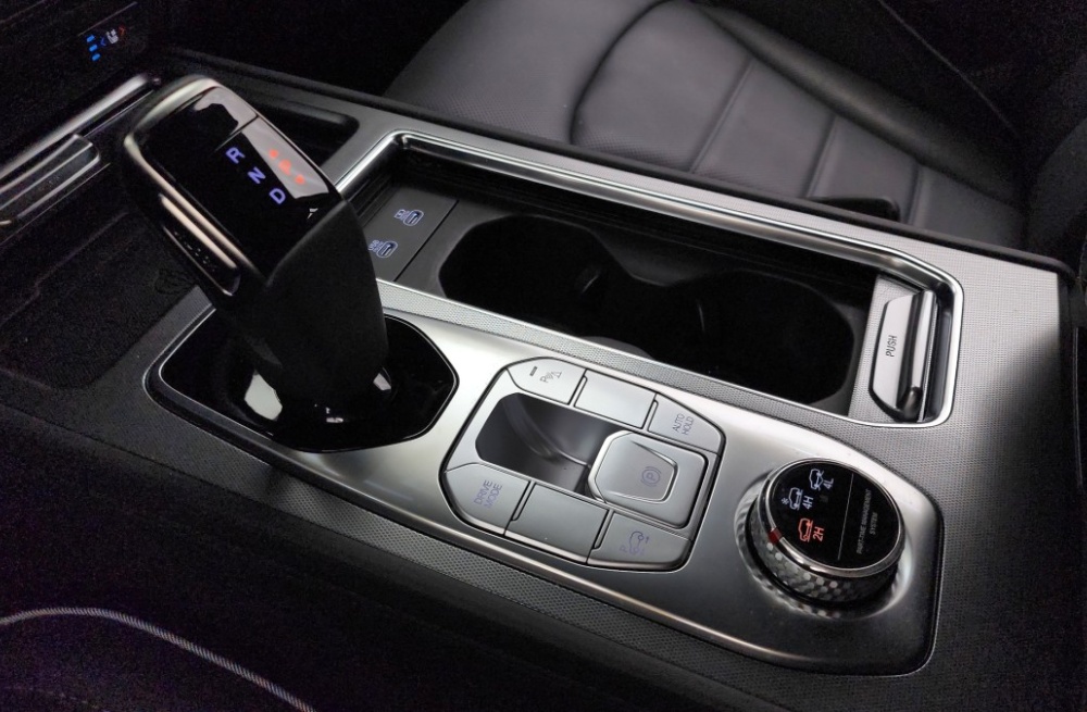 KG Mobility (Ssangyong) Rexton New Arena