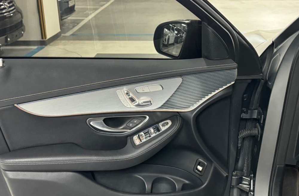 Mercedes-Benz EQC-N293