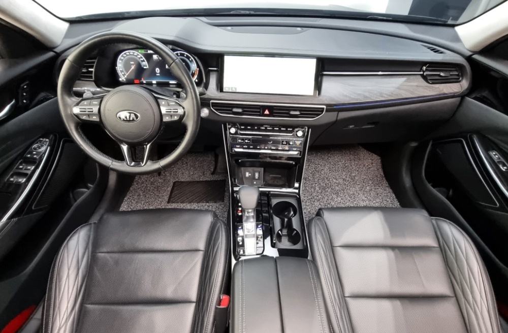 Kia K7 Premier