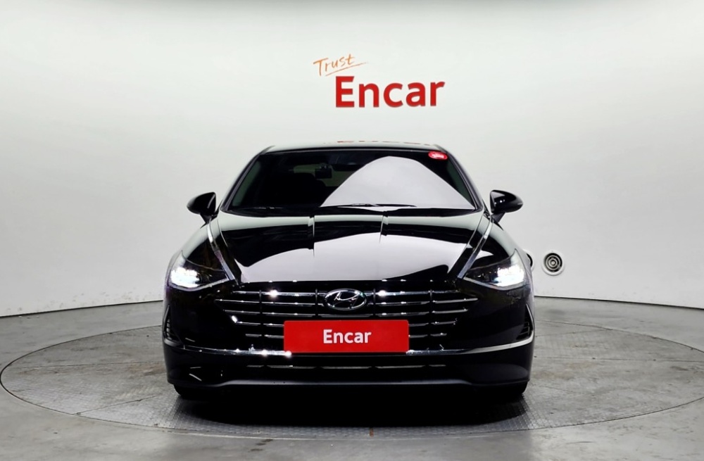 Hyundai Sonata (DN8)