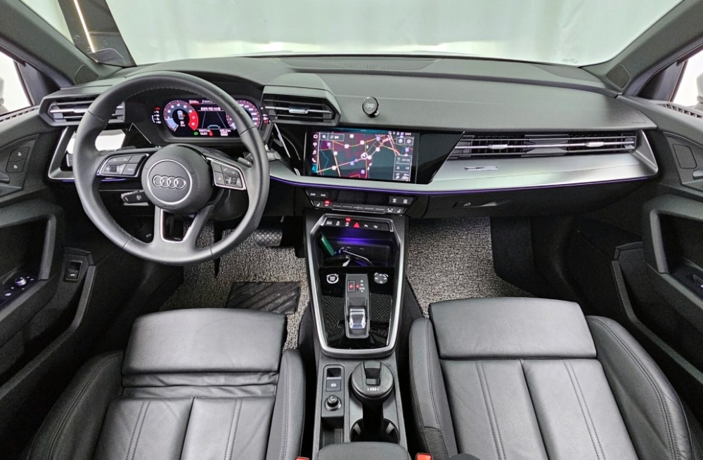 Audi A3 (8Y)