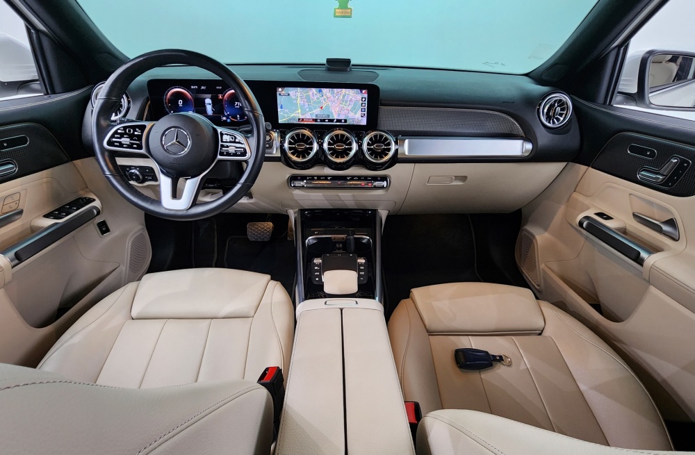 Mercedes-Benz GLB-Class X247