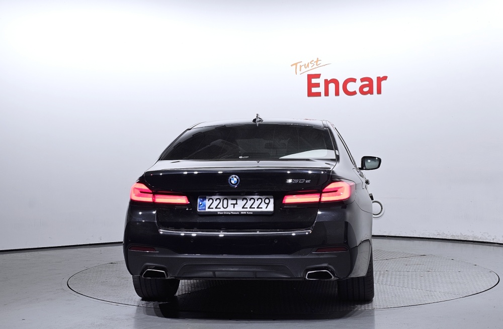 BMW 5 series (G30)