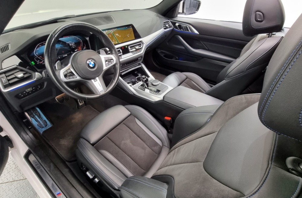 BMW 4 series (G22)