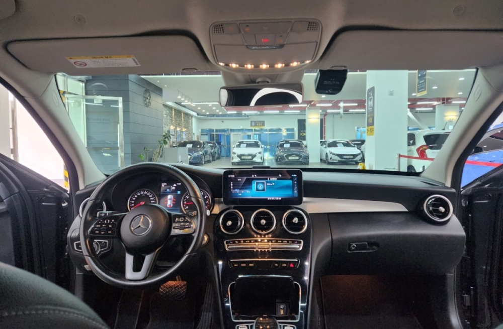 Mercedes-Benz C-Class W205