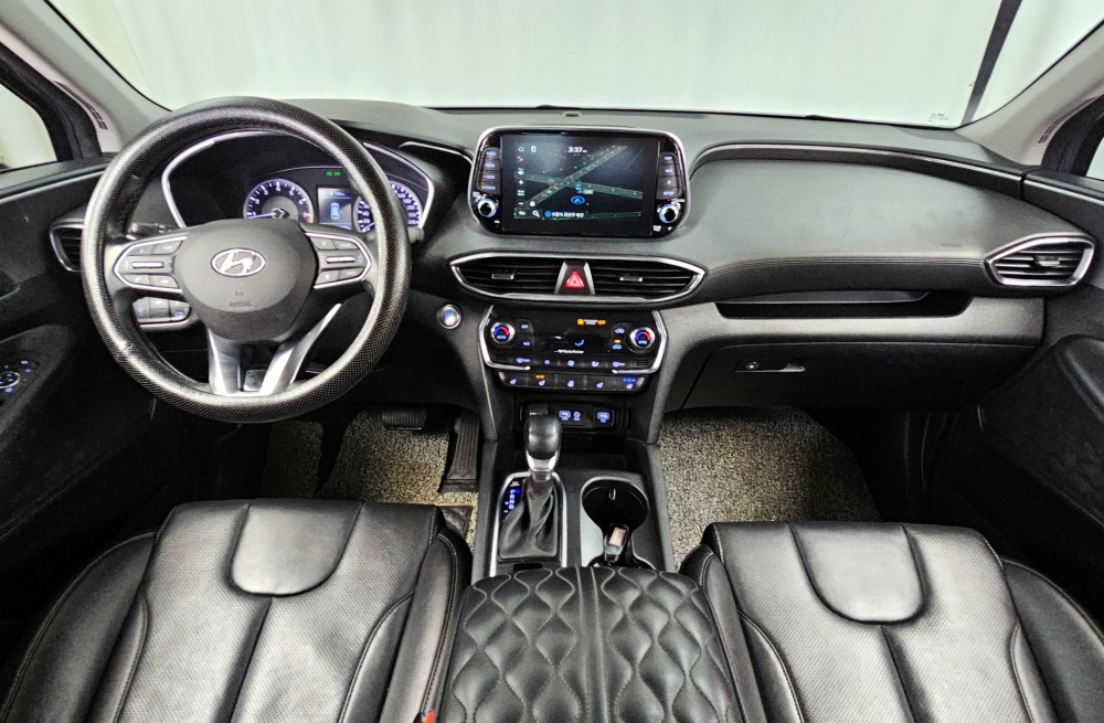 Hyundai Santa Fe TM