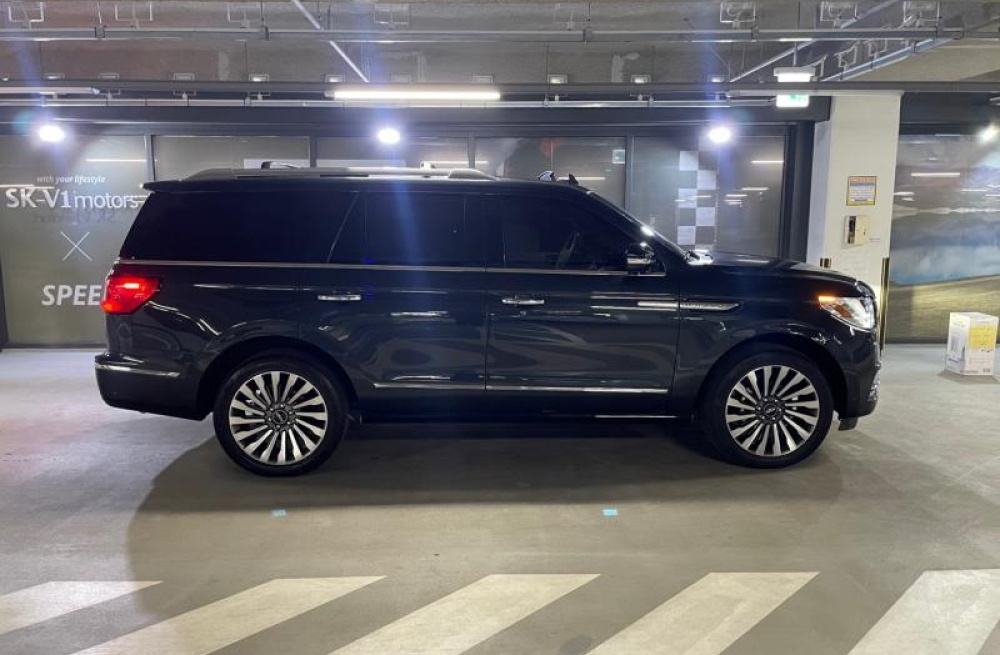 Lincoln navigator