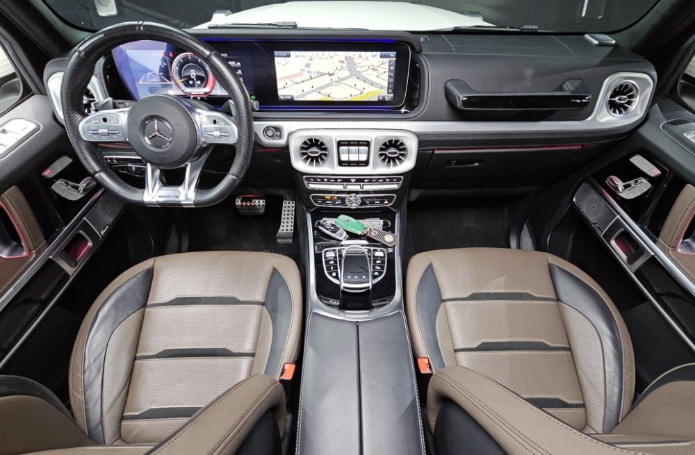 Mercedes-Benz G-Class W463b