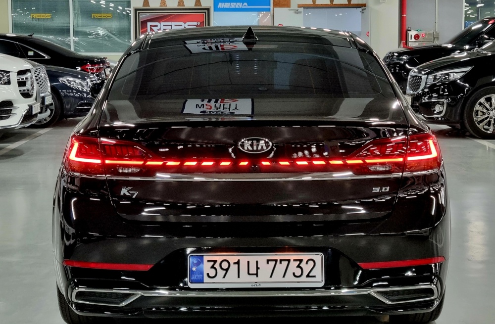 Kia K7 Premier