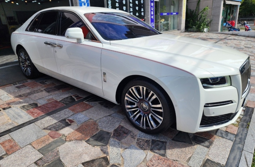 Rolls royce Ghost 2nd generation