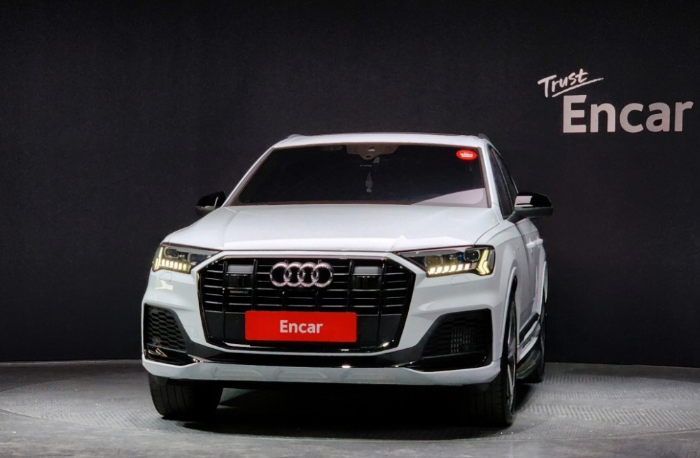 Audi Q7 (4M)