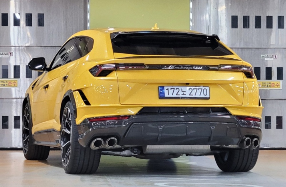Lamborghini Urus