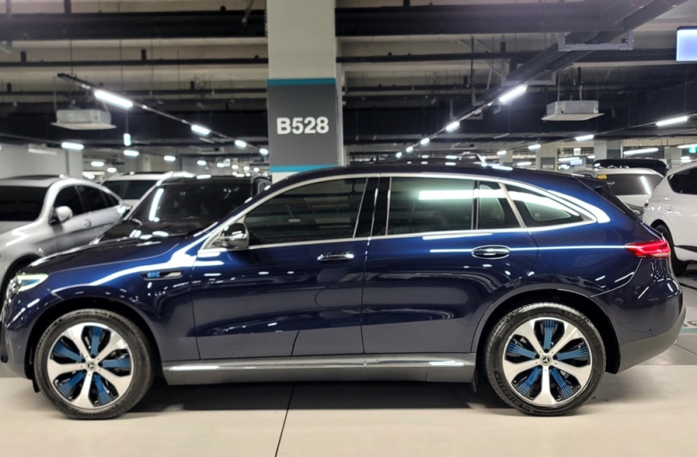 Mercedes-Benz EQC-N293
