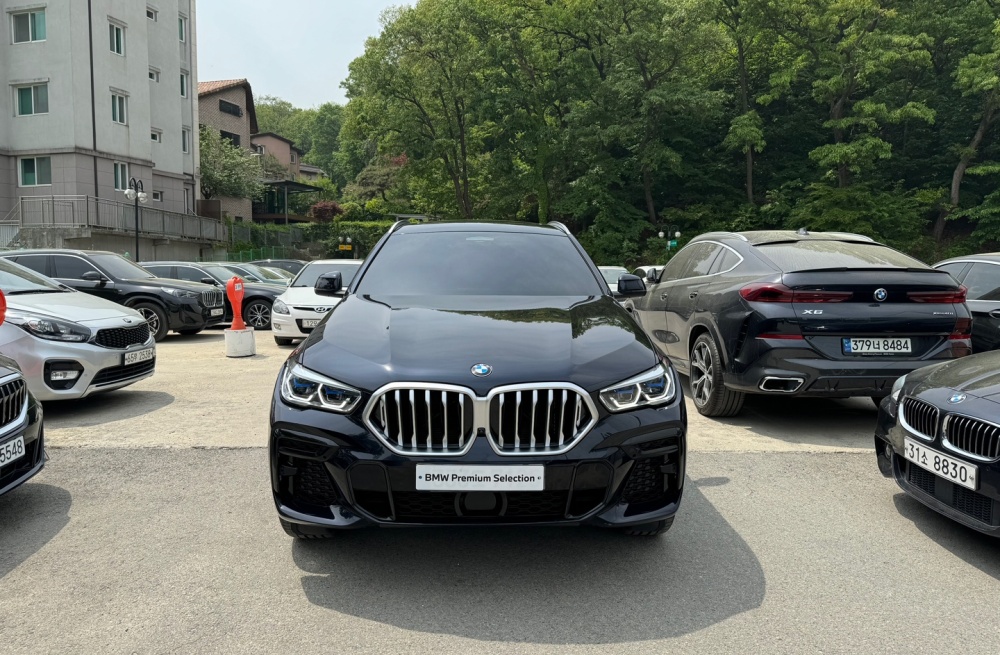 BMW X6 (G06)