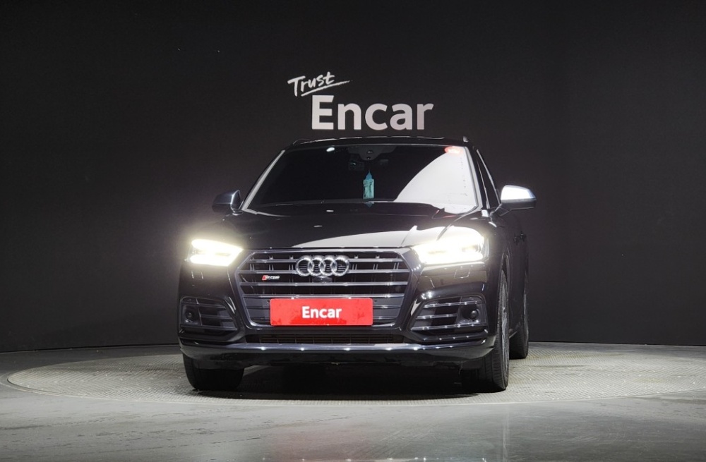 Audi SQ5 (FY)