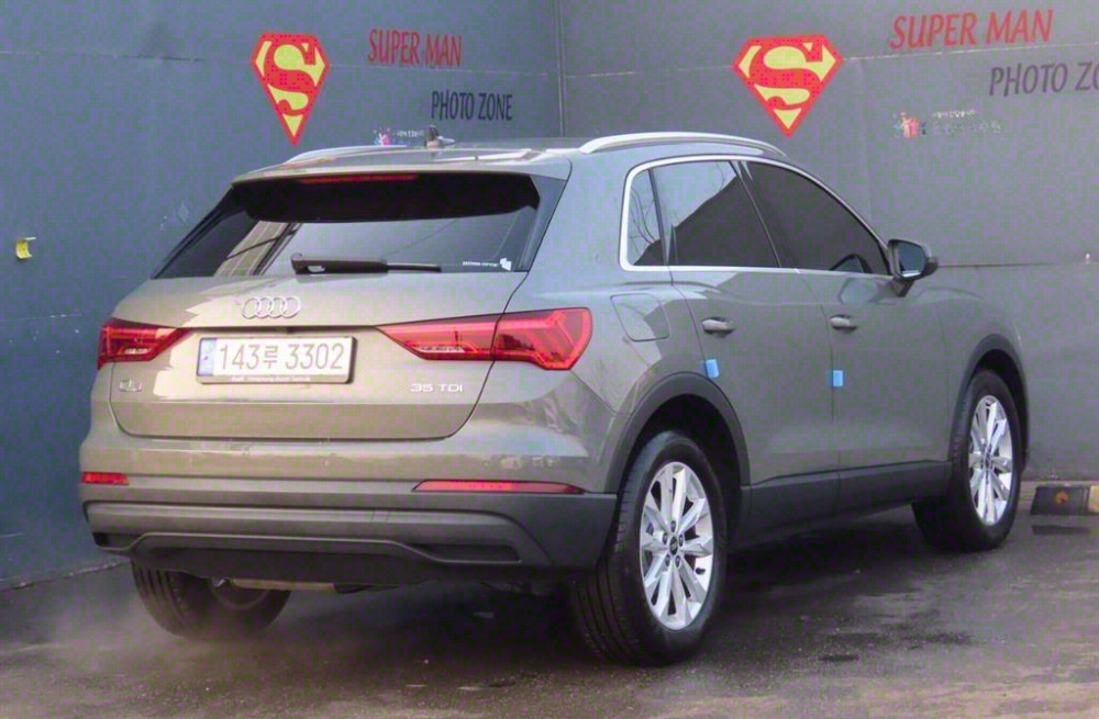 Audi Q3 (F3)