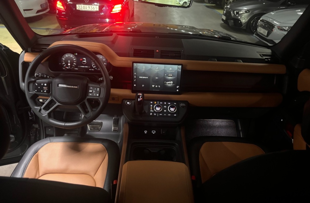 Land rover Defender (L663)