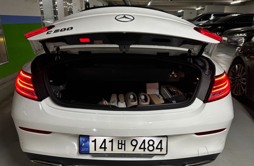 Mercedes-Benz C-Class W205