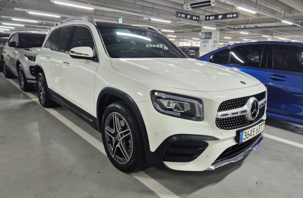Mercedes-Benz GLB-Class X247