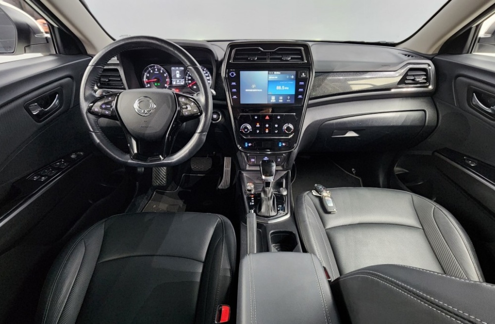KG Mobility (Ssangyong) Very New Tivoli