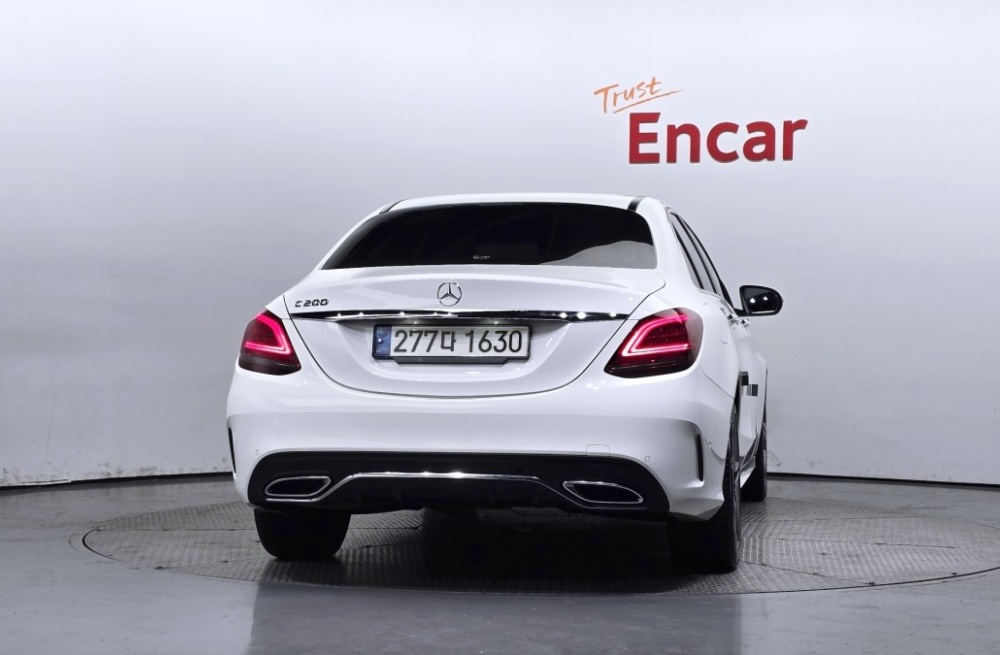 Mercedes-Benz C-Class W205