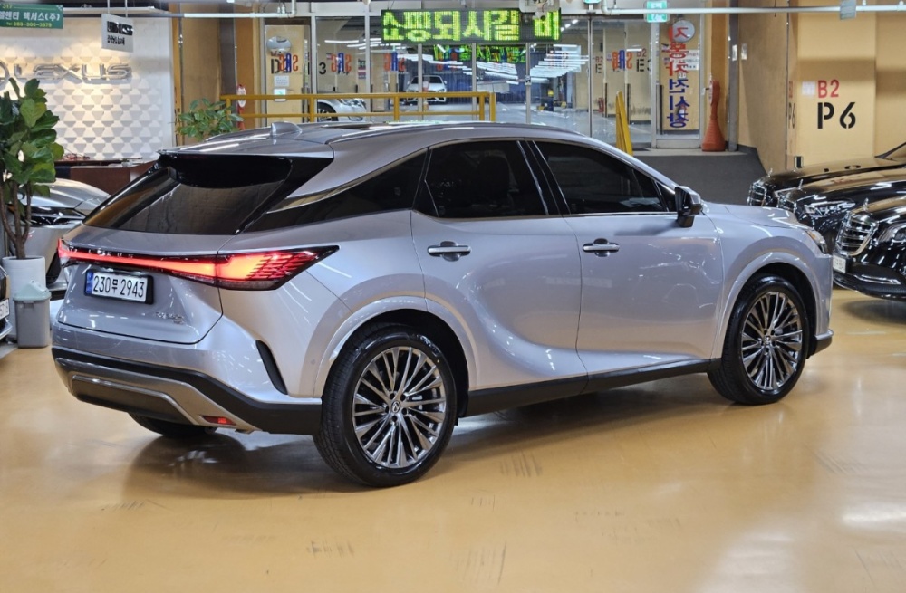 Lexus RX350h 5th generation