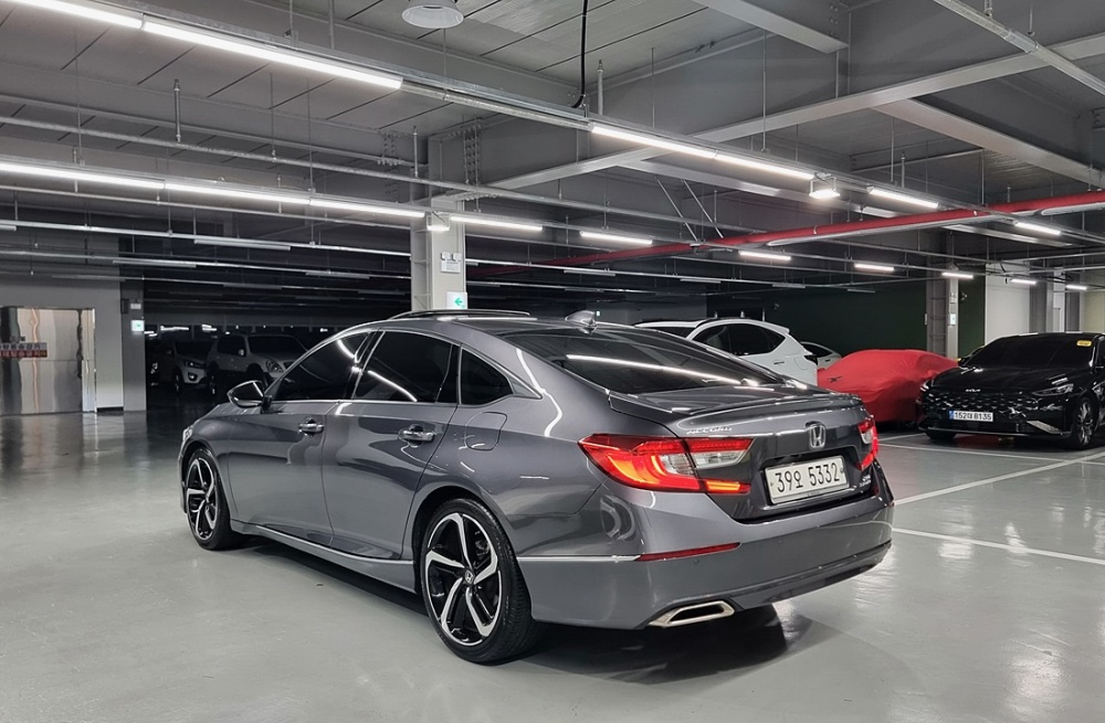 Honda Accord 10th Gen