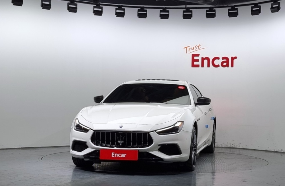Maserati Ghibli