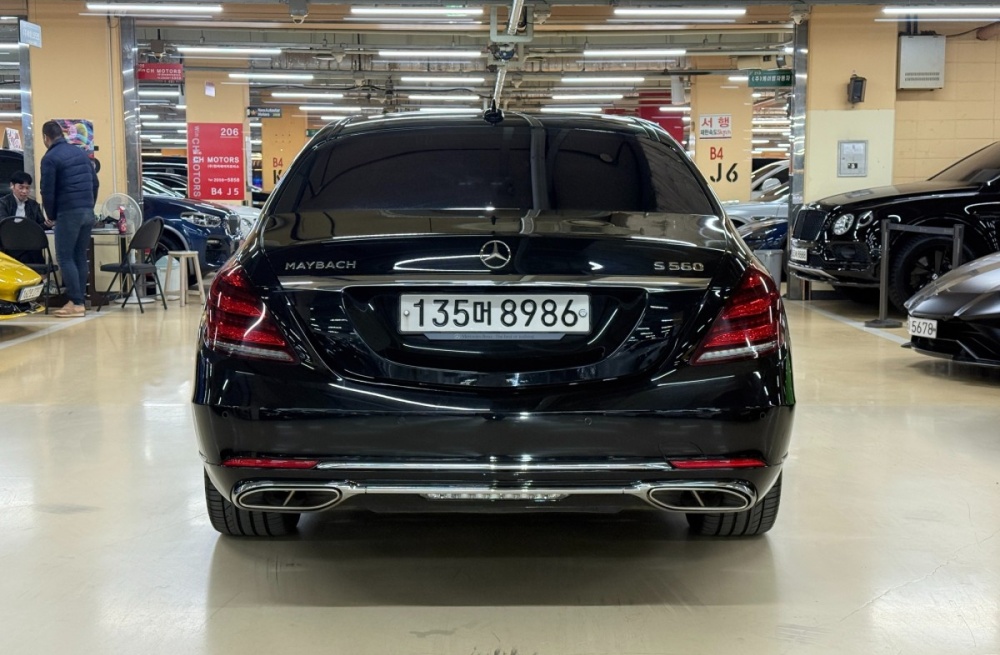 Mercedes-Benz S-Class W222